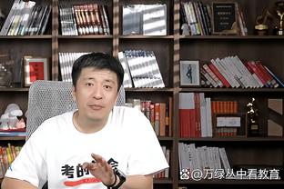 球迷吐槽C罗中国行票价虚高，花3880元买票坐角旗区